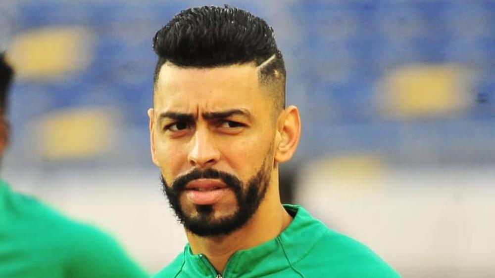 الرجاء يجري حصة تدريبية بحضور بنحليب والأخير يكتفي ببرنامج خاص رفقة المعد البدني