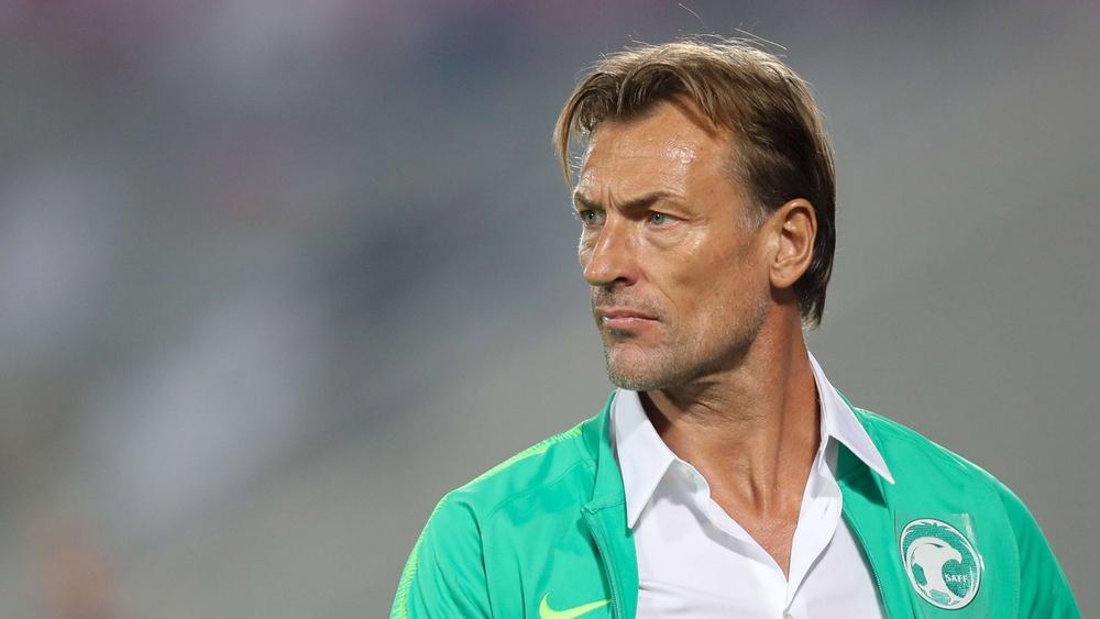 بعد وقوع المغرب بجانب السعودية في كأس العرب.. مواجهة خاصة بـ"عبَقِ الذِّكريات" بين رونار و"أسود الأطلس"