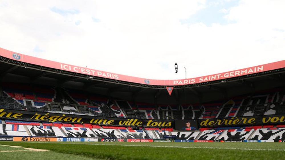 محرز أساسي وأغويرو احتياطي في تشكيلة السيتي والثلاثي مبابي ونيمار ودي ماريا يقودون هجوم سان جيرمان