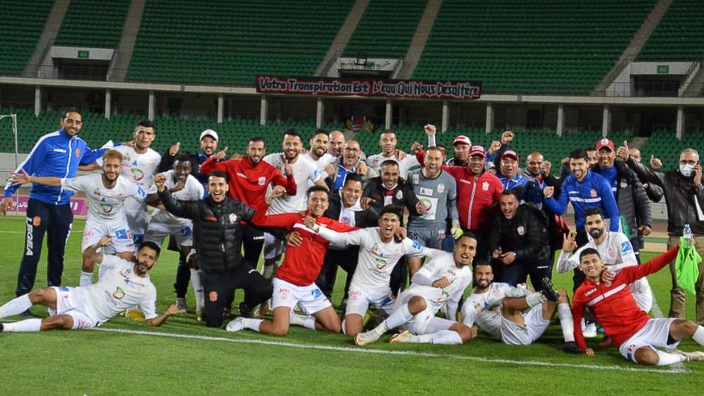 بعثة الحسنية تتجه صوب بني ملال لمواجهة الرجاء المحلي في كأس العرش قبل السفر للجديدة لملاقاة الدفاع الحسني في الدوري