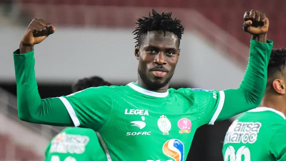 جماهير الرجاء تختار مهاجمها بين مالانغو "نسرا" لشهر أبريل