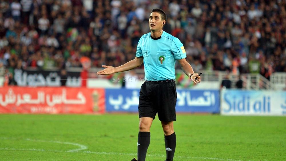 لـ"الكلاسيكو" الثاني على التوالي.. الداكي الرداد حكماً لقمة الجيش الملكي والوداد الرياضي وبشرى كربوبي في غرفة "الفار"