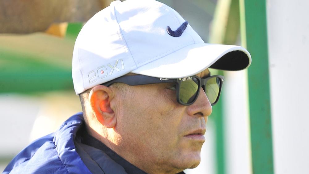 مدرب يوسفية برشيد مُنفعلاً: "الفار لم يكن يشتغل والتحكيم لم يُنصفنا أمام اتحاد طنجة.. أُقْسِمْ بِالّلهْ"