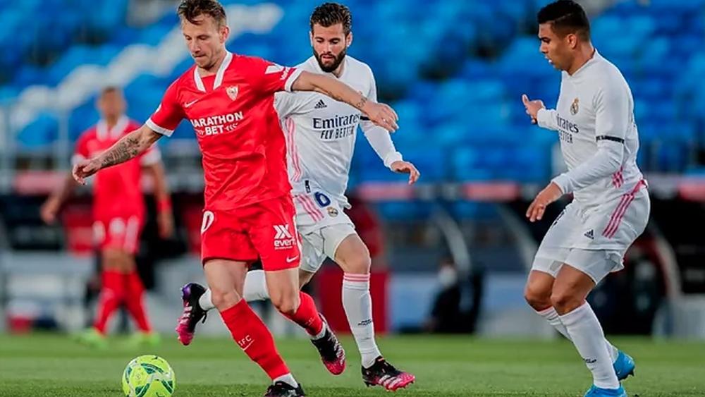 راكيتيتش: “كانت ضربة جزاء واضحة وسنستمر في الضغط على فرق المقدمة حتى النهاية”