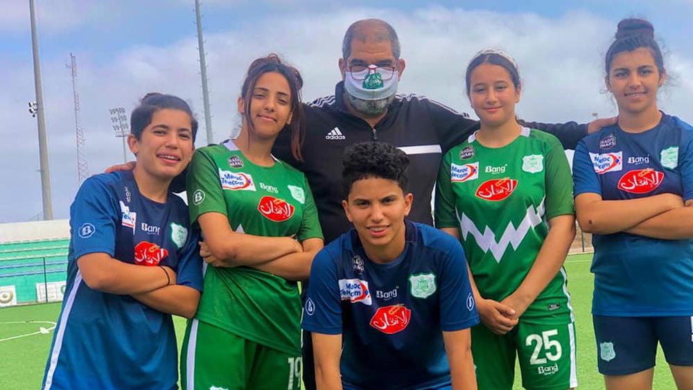 توقيف رئيس الدفاع الجديدي للكرة النسوية مدى الحياة لـ"ابتزازه" اللاعبات