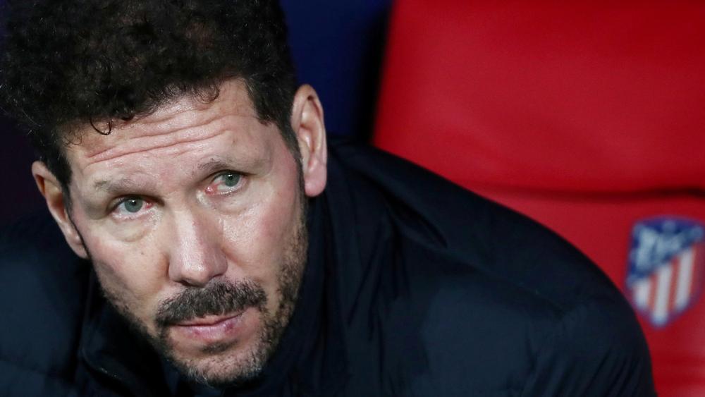 سيميوني: "لا نهتم بالقرارات التحكيمية وسنركز على الفوز في كل مباراة على حدة"