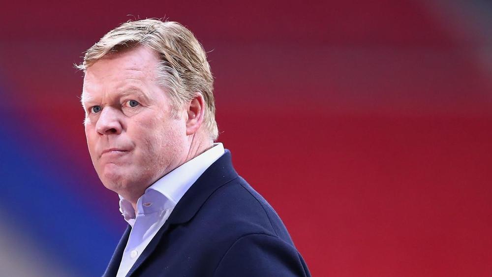 "سبورت": "مطالب داخل مجلس إدارة برشلونة بإقالة كومان"