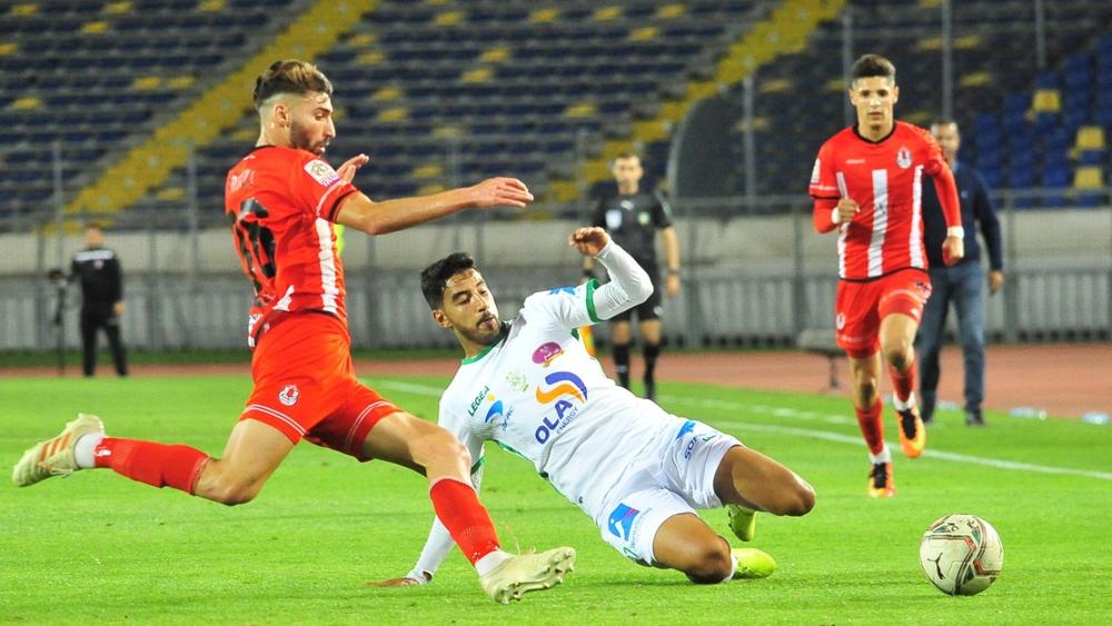 بهدف قاتل.. الفتح الرياضي يعود بنقطة التعادل مع الرجاء من قلب "دونور"