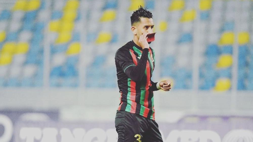 حوار/ حريمات لـ"البطولة": "ذَرفْتُ الدموع لشعوري بعبئ المسؤولية داخل الجيش الملكي وجدَّتي تمنّت تتويجي مع الفريق بلقب قبل وفاتها.. أنا مُناصر للزعيم قبل أن أكون لاعباً له"