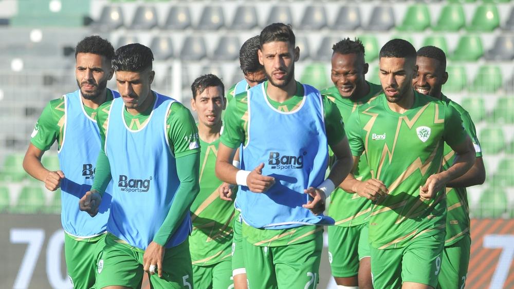 جماهير مولودية وجدة: "سفر الفريق عبر الحافلة لمسافة أكثر من 1700 كلم وصمة عار على الكرة المغربية!"