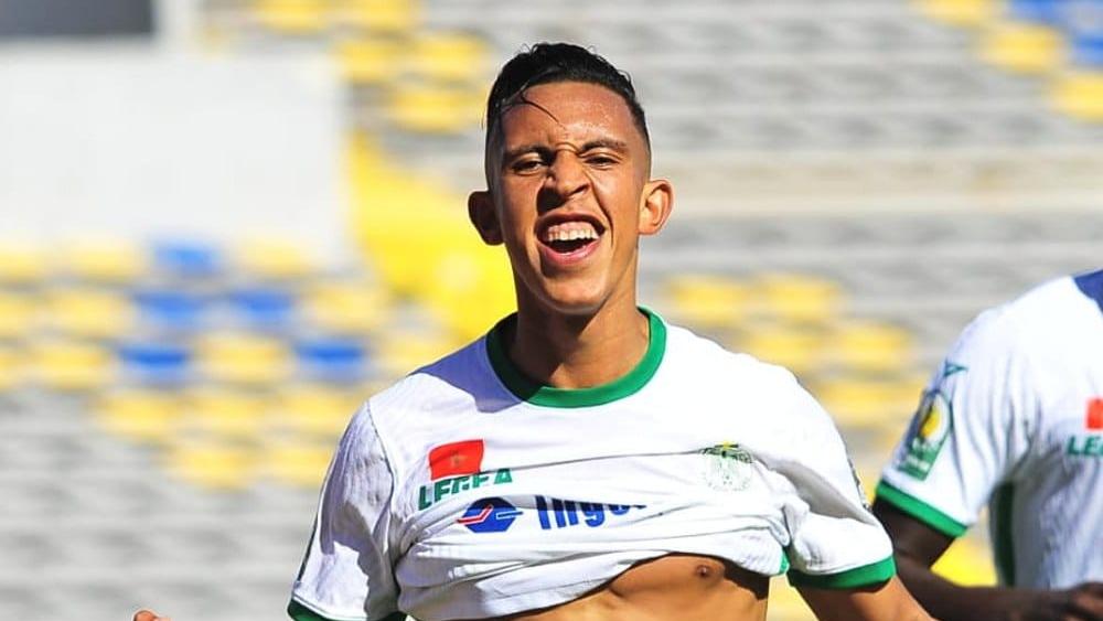 الرجاء تنهي الشوط الأول متقدمة بـ"رباعية ساحقة" على أورلاندو بيراتس