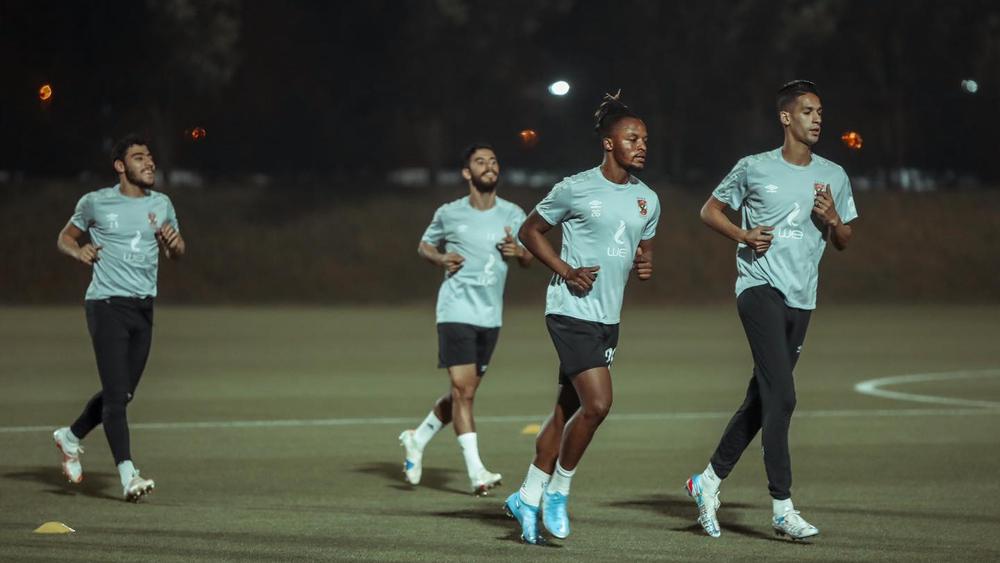 الأهلي المصري يجري أول حصة تدريبية في قطر استعدادا لمواجهة نهضة بركان في كأس السوبر الأفريقي