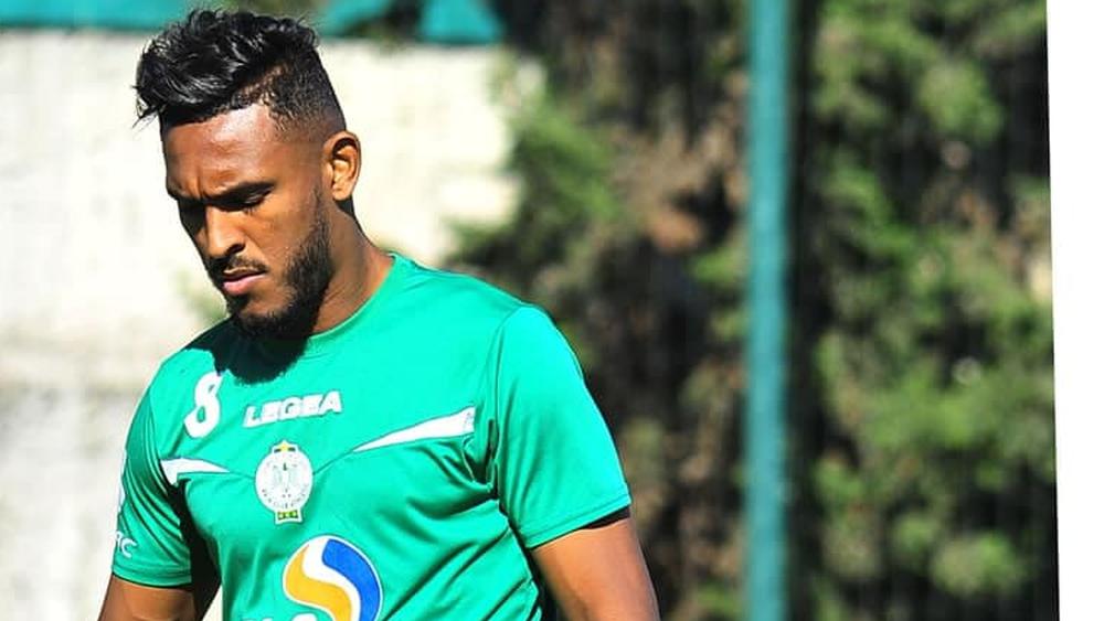 اللجنة التأديبية للرجاء تتجه لاتخاذ قرار في حق الورفلي بعد الاستماع إليه والأخير يؤكد لها عدم علمه باستدعائه لمباراة أولاندو بيراتس