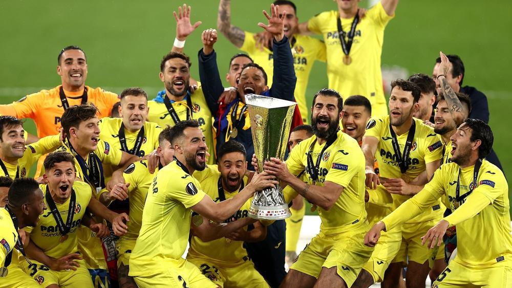 فياريال يضمن الحصول على قرابة 30 مليون يورو بعد تتويجه بالـ"يوروبا ليغ"