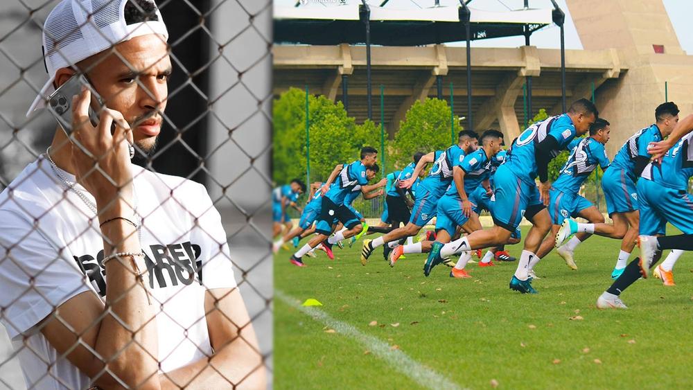 النصيري يزور الحصة التدريبية لوداد فاس استعدادا لمواجهة "الطاس" قبل الالتحاق بمعسكر "الأسود"