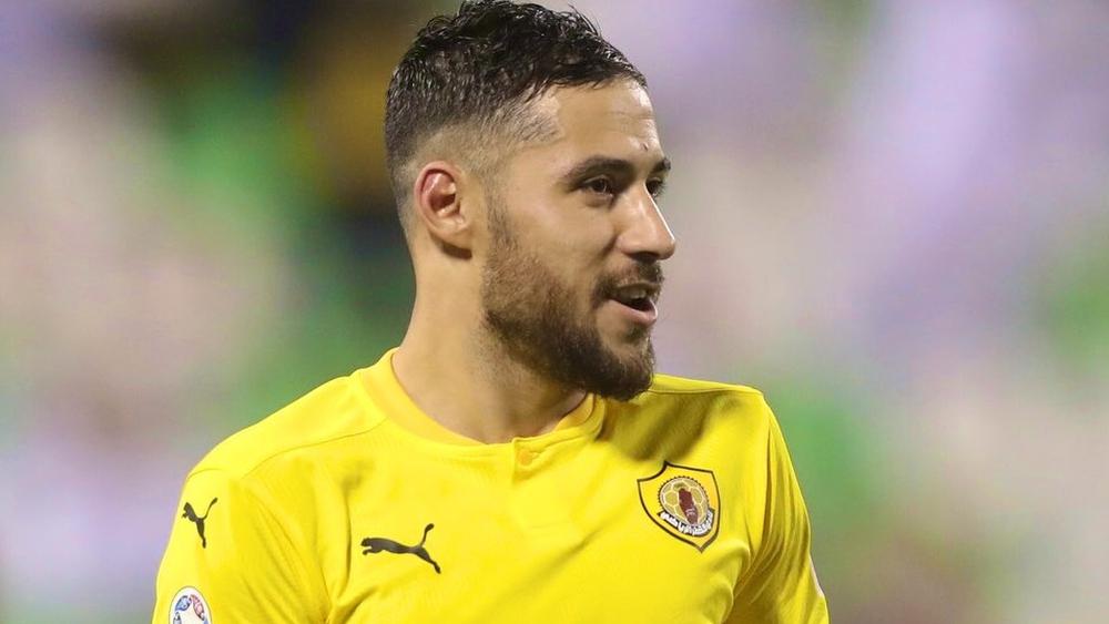 بلايلي: "أتمنى أن أحصل على الضوء الأخضر من نادي قطر للانتقال إلى الدوري الإسباني"