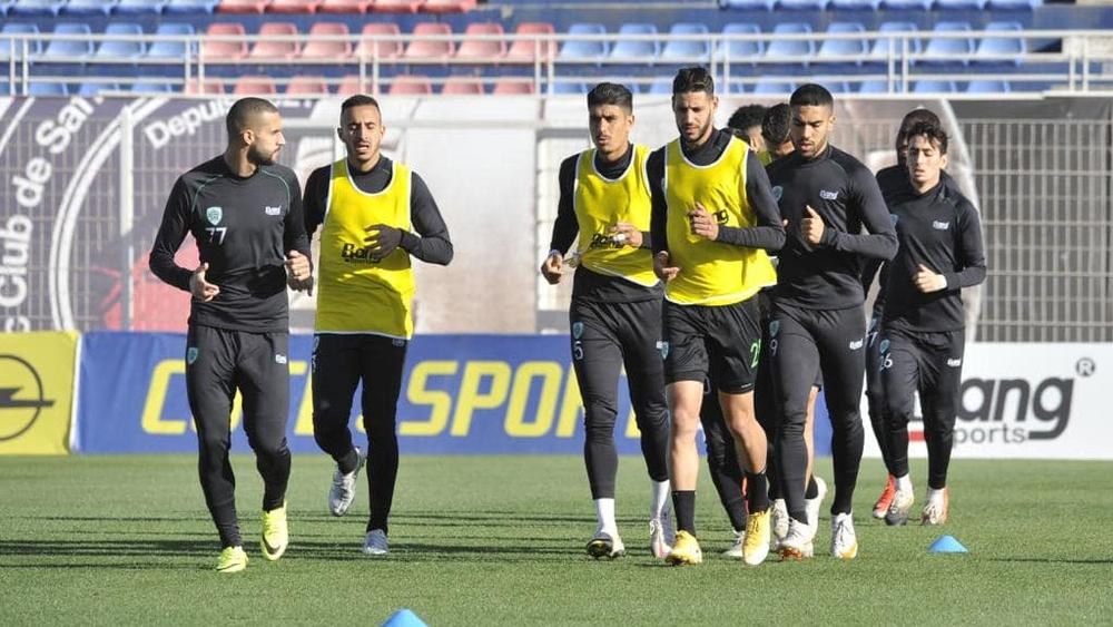 عموتة يستدعي 3 لاعبين من م.وجدة لمعسكر المحليين والنادي الأخضر يؤكد أنهم لن يلتحقوا إلا بعد خوض "ديربي الشرق"