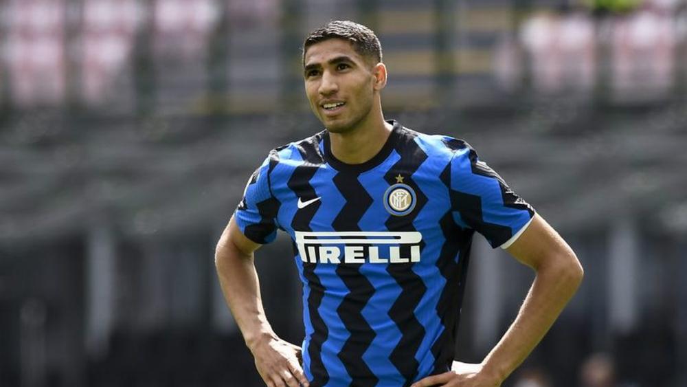 وكيل حكيمي عن اتفاق الإنتر وسان جيرمان: "لا يوجد شيء في الوقت الحالي وأؤكد بأنني لا أتحدث إلى أي فريق"