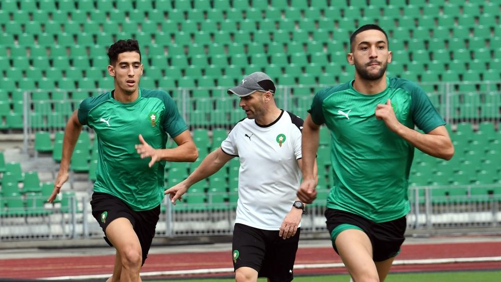 نايف أكرد لحكيم زياش بعد تتويجه مع تشيلسي بدوري الأبطال: "هنيئا لك أخي"