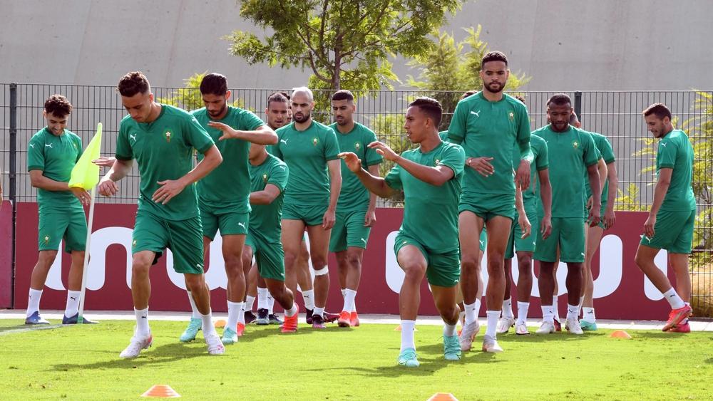 طاقم تحكيمي موريتاني يقود ودية المغرب وبوركينا فاسو.. المنتخب الوطني يخوض آخر حصصه التدريبية "مكتمل الصفوف"