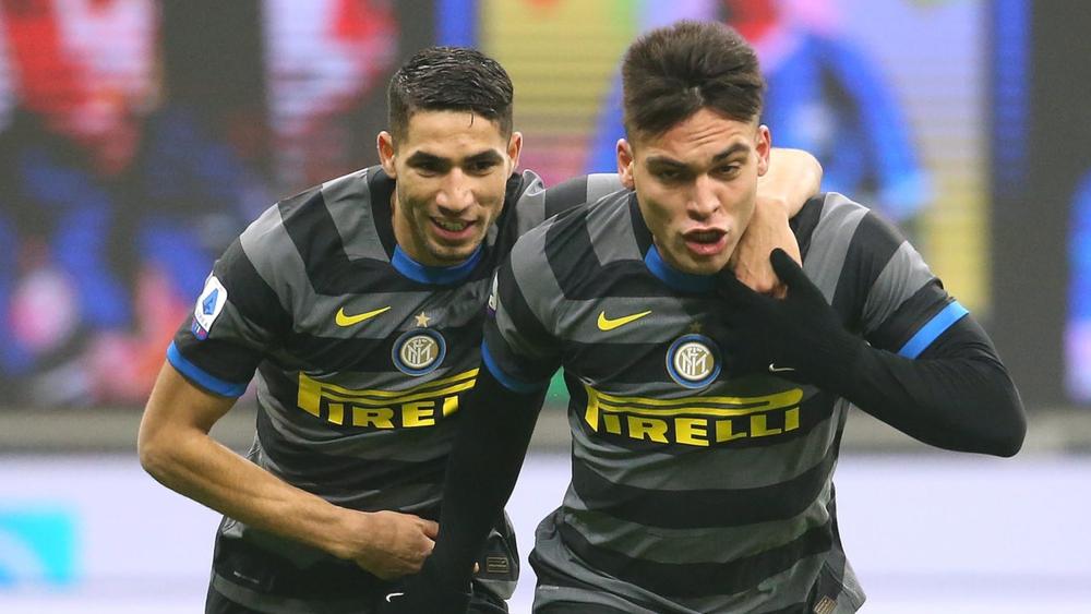 أشرف حكيمي "مفتاح" برشلونة للتعاقد مع لاوتارو مارتينيز