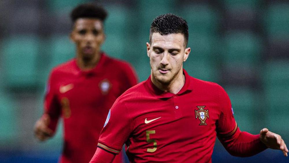 دالوت يحل مكان كانسيلو "المصاب بكورونا" في قائمة البرتغال