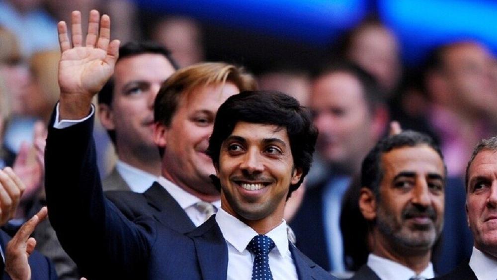 الشيخ منصور بن زايد.. ابتعد عن "البهرجة" و"لغة التباهي" وأعاد كتابة "شهادة ميلاد" مانشستر سيتي محولا إياه من ناد "ضعيف الطموح والإمكانات" لـ"فريق أحلام" يحصد "الأخضر واليابس"