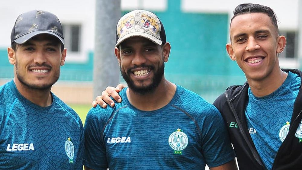 بعثة الرجاء تعود بعد غد الخميس للبيضاء من طنجة وتشدُّ الرحال إلى مصر الجمعة القادم لمواجهة بيراميدز