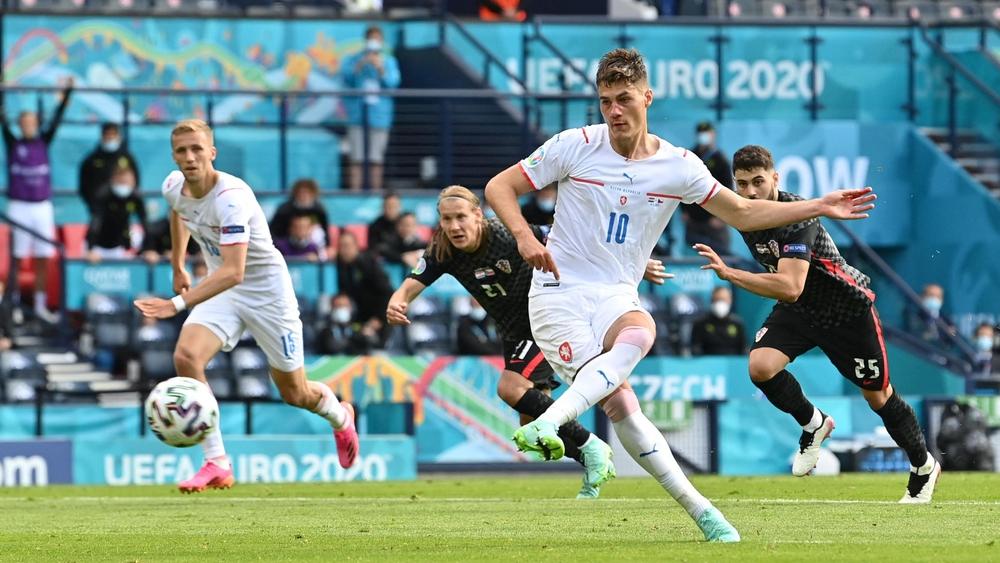 باتريك شيك: "كنت متأكدا من تسجيل ركلة الجزاء رغم صعوبة التنفس"