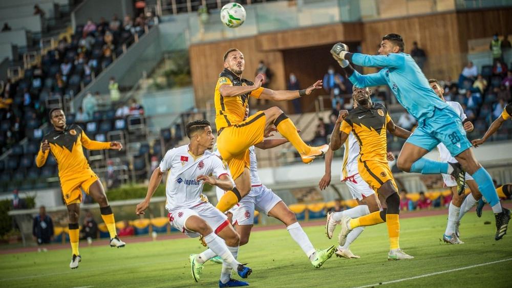 الوداد يتعثر بميدانه أمام كايزر شيفس في ذهاب نصف نهائي دوري أبطال أفريقيا