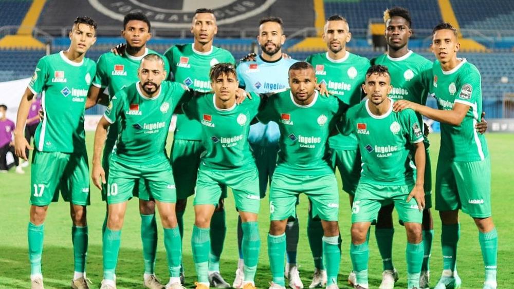 في مقدمتهم حافيظي والهدهودي.. غيابات "وازنة" للرجاء أمام الدفاع الحسني الجديدي