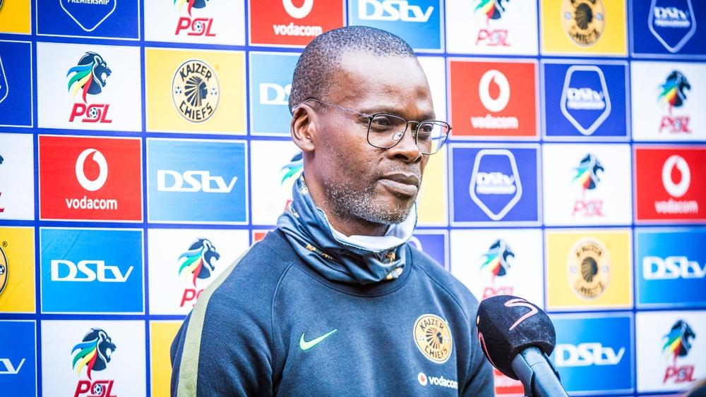 مساعد مدرب كايزر شيفس: "كُنّا ندري صعوبة المواجهة لأن خصمنا أحد أفضل الأندية في القارة"