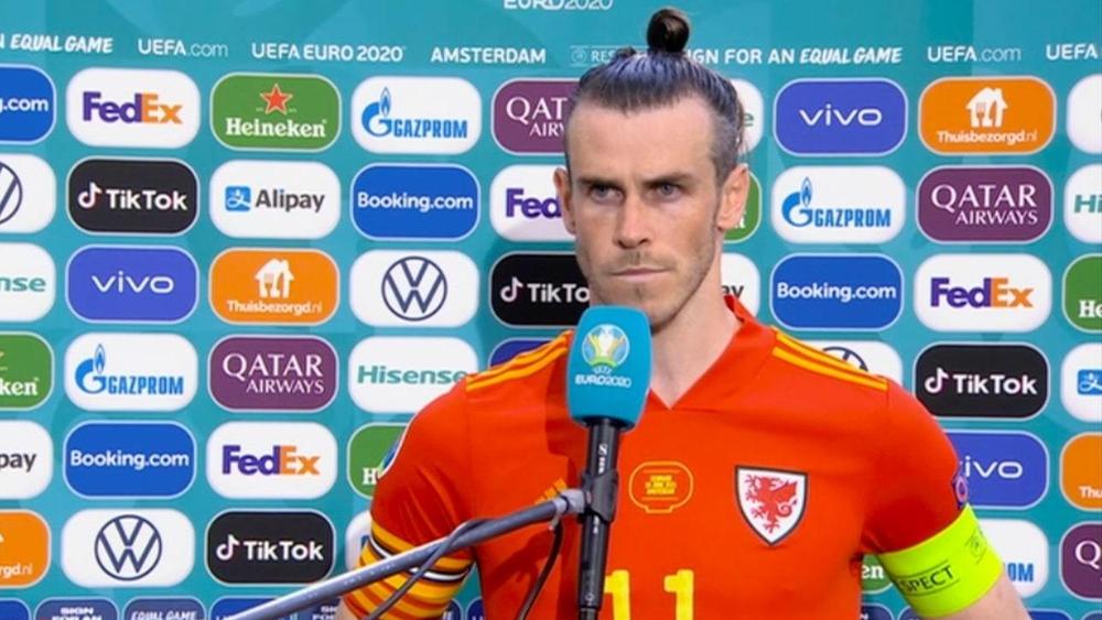 بيل يُنهي مقابلة صحفية بعد سؤاله عن مستقبله مع منتخب ويلز