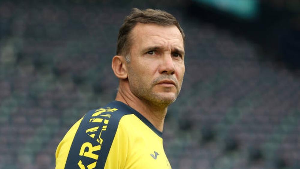 شيفشنكو (مدرب أوكرانيا): "علينا الحذر أمام السويد من الكرات الثابتة وسنكون مستعدين لأي سيناريو أمامهم"