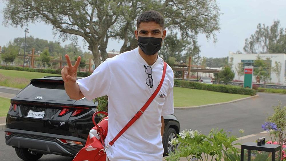 وكيل أعمال حكيمي: "مُغادرة الإنتر تُصيب دوماً بالحسرة والحُزن"