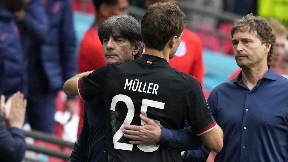 لوف: "أتحسر كثيرا على مغادرتنا لليورو.. مباريات كهذه لا بد من استغلال الفرص فيها"