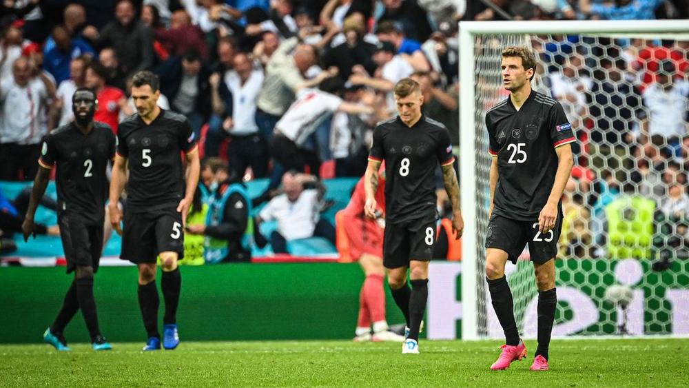 بودولسكي "منتقدا" لاعبي منتخب ألمانيا: "غابت عنهم الروح.. حتى لو كان هناك حريق في الملعب لما تحرك أي شيء بداخلهم"