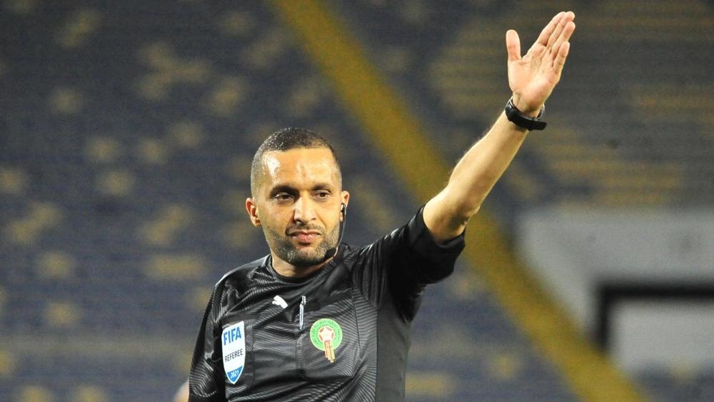الـ"كاف" يختار طاقما تحكيميا مغربيا بقيادة رضوان جيد للتواجد في غرفة الـ"VAR" في نهائي دوري الأبطال بين كايزر شيفس والأهلي