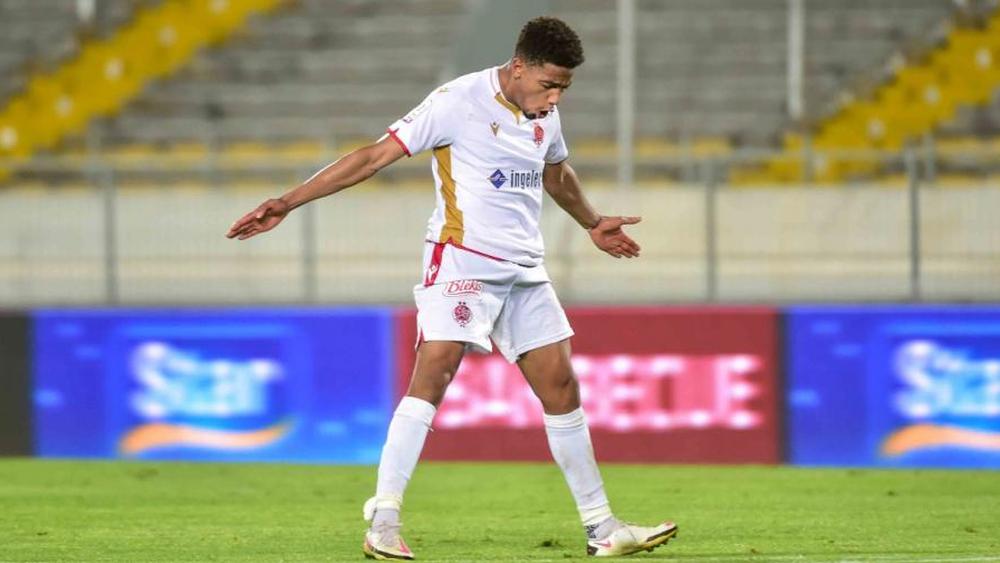 العملود يُسجّل أمام الرجاء ذهابا وإياباً ويرفع رصيده لـ5 أهداف هذا الموسم في المسابقة