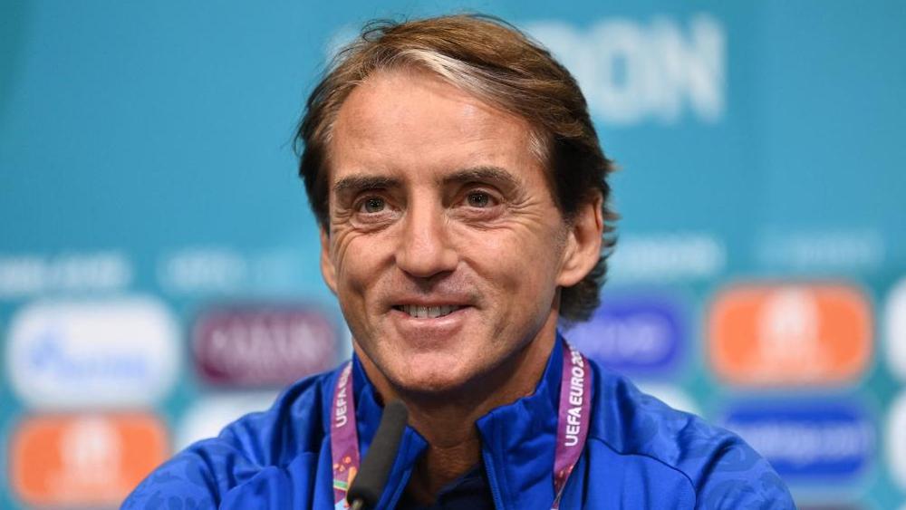 مانشيني: "سنحاول فرض طريقة لعبنا أمام 'تيكي-تاكا' المنتخب الإسباني"