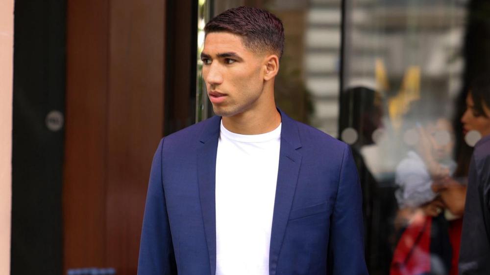 حكيمي عن قيمة انتقاله إلى سان جيرمان: "إنها مجرد أرقام بالنسبة لي وأريد الاستمتاع باللعب هنا"