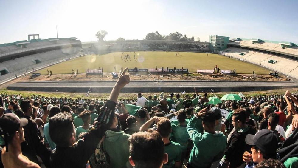 لاعبون سابقون وجماهير مناصرة للنادي القنيطري: "فريقنا كان ضحية لتسيير عشوائي"