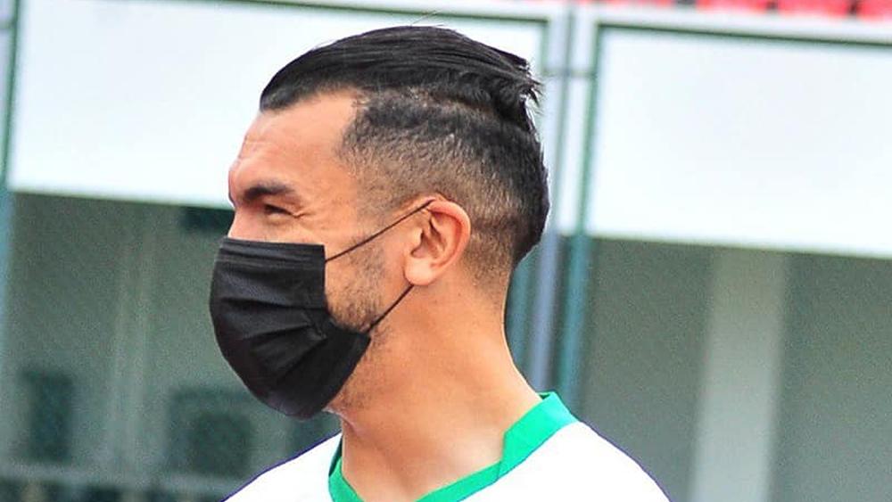 طبيب الرجاء: "كل اللاعبين بصحة جيدة والشاكير سيتواجد ولو في دكة البدلاء"