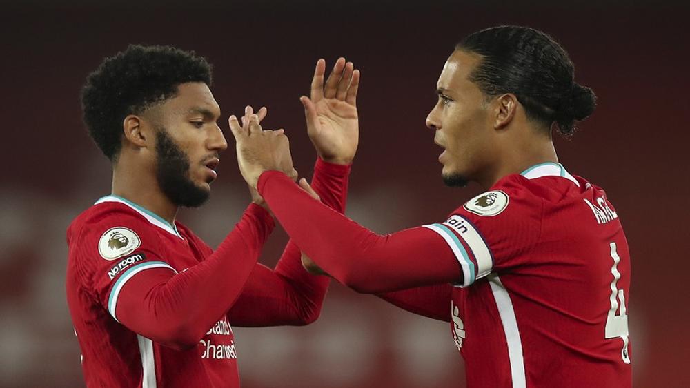 بعد غيابهما لمدة طويلة.. فان دايك وجوميز يشاركان في استعدادات ليفربول