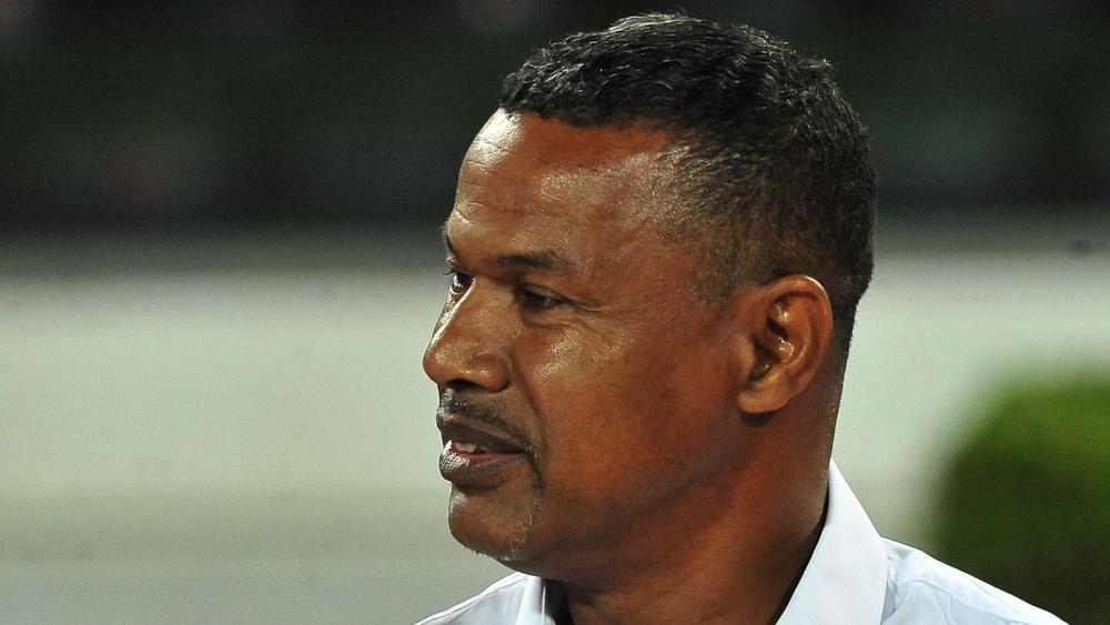 الشابي: "الملك اتصل بي شخصيا وأكد لي اعتزازه وفخره بما قدمه الرجاء 'العالمي' في البنين"