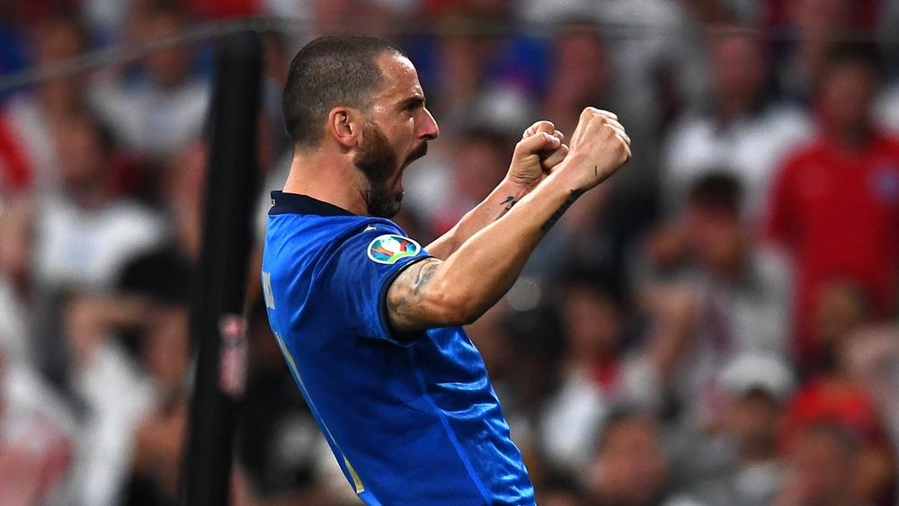 بونوتشي (34 سنة و71 يوما) يدخل تاريخ الـ"يورو" ويصبح أكبر لاعبا سنًّا يسجل في النهائي