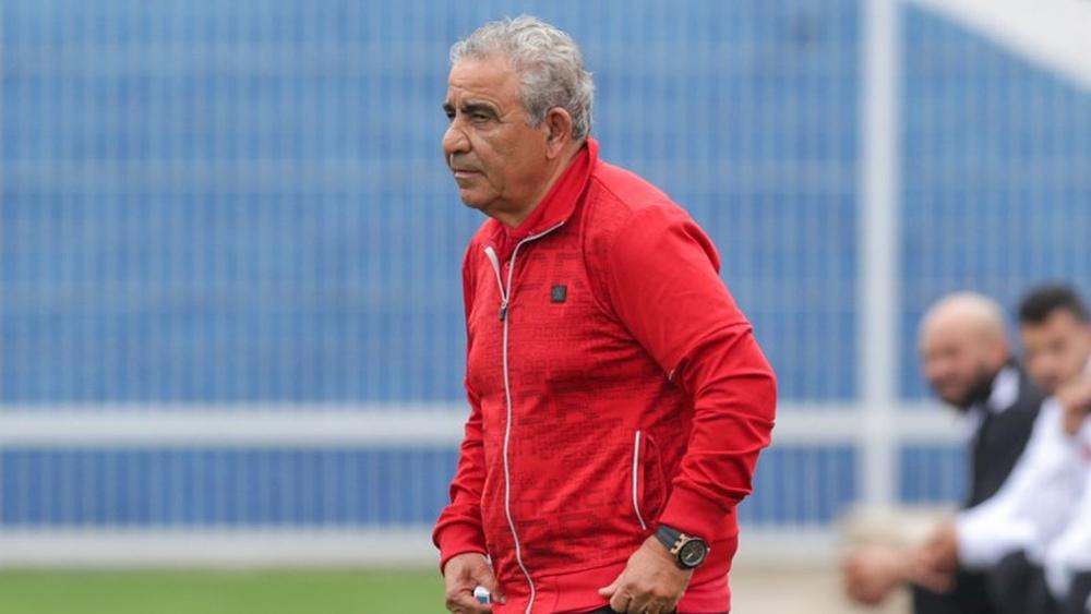 البنزرتي بعد تتويج الوداد: "الدوري المغربي من أصعب الدوريات في المغرب العربي.. الطريق لم يكن سهلا وشكرا للجميع"