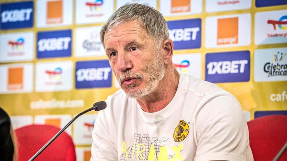 مدرب كايزر شيفس: "فاجأنا الجميع ببلوغ النهائي ونتمنى إحداث مفاجأة أخرى أمام الأهلي"