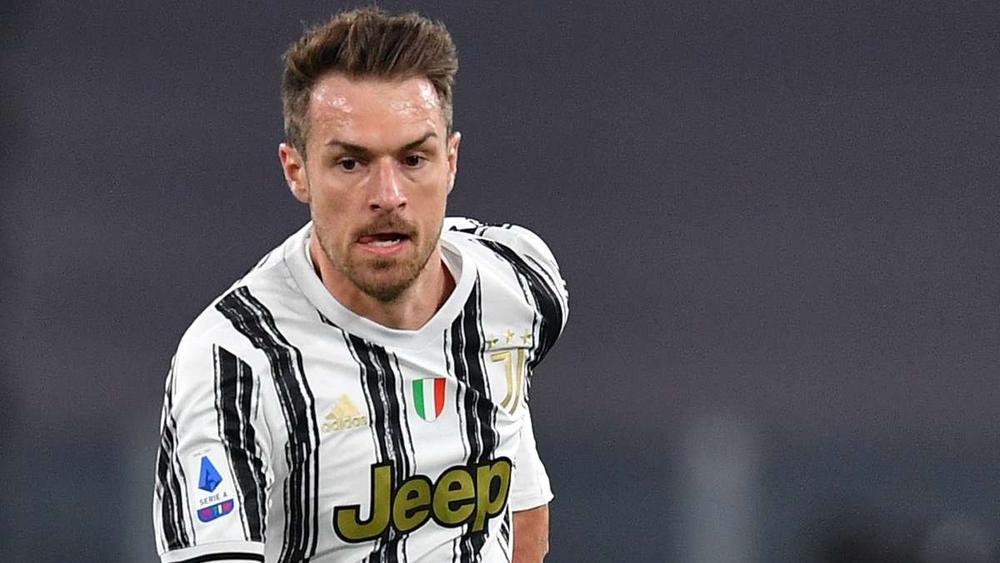 يوفنتوس عرض رامسي على برشلونة من أجل إعادة ضم بيانيتش