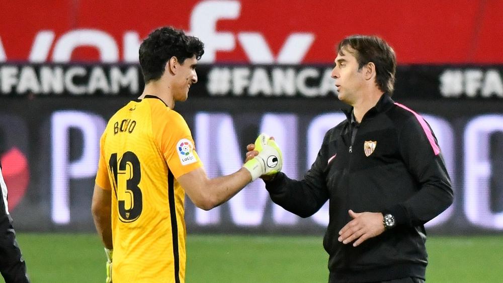 بونو أساسي في أول مباراة إعدادية لإشبيلية.. النصيري والحدادي وإدريسي في مقاعد البدلاء